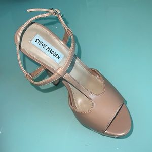 Lia cream Heels | Size 7 | by Steve Madden